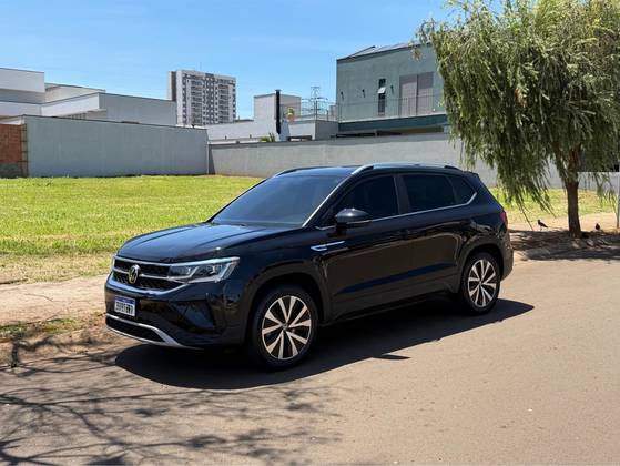 VOLKSWAGEN TAOS 1.4 250 TSI TOTAL FLEX HIGHLINE AUTOMÁTICO VOLKSWAGEN TAOS 1.4 250 TSI TOTAL FLEX HIGHLINE AUTOMÁTICO